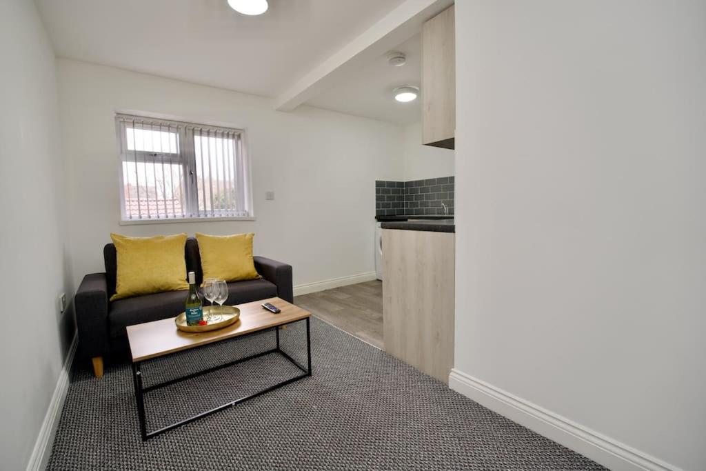 Gosford Park Studio 5 - Coventry Κόβεντρι Εξωτερικό φωτογραφία